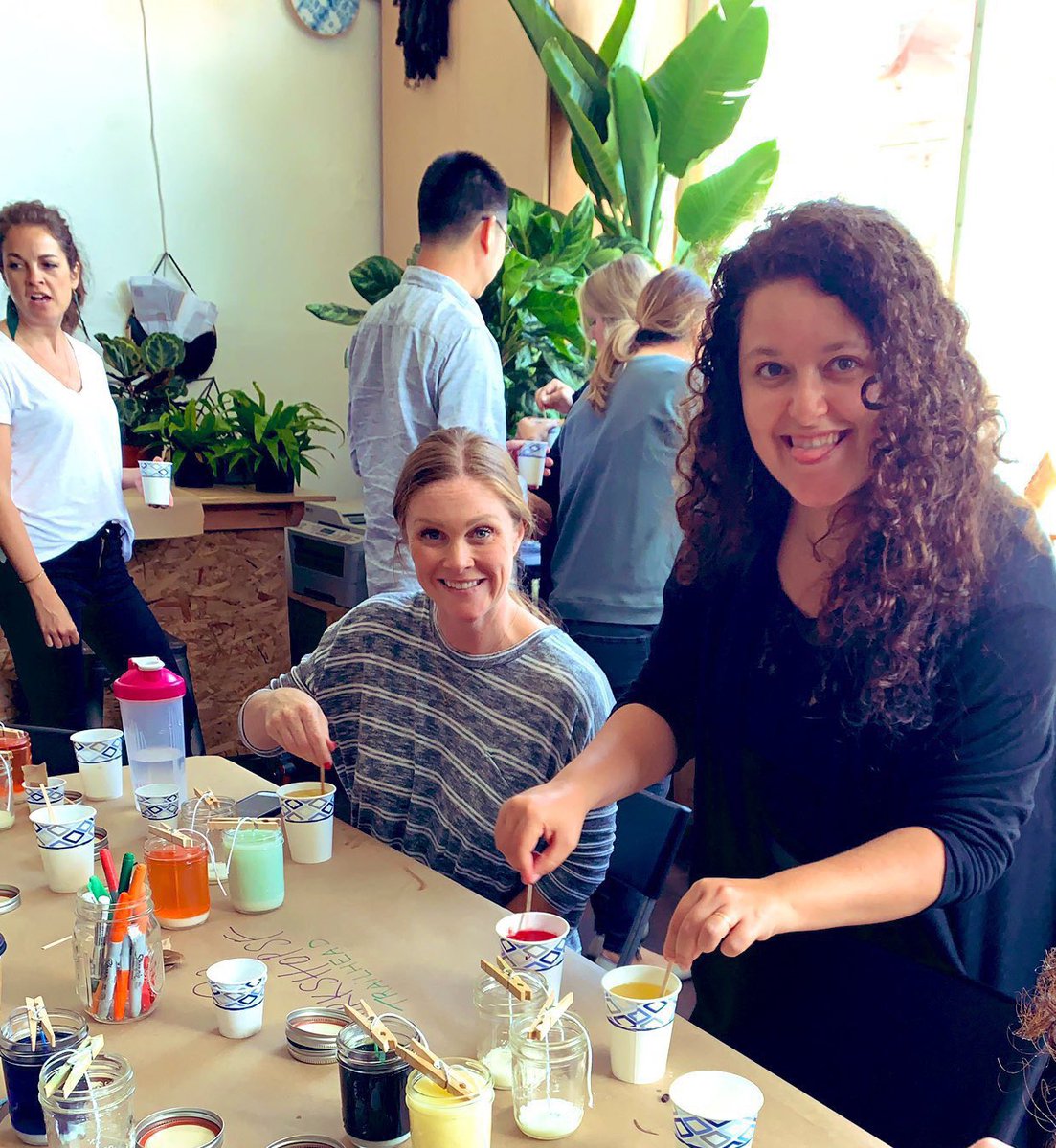 vikmediratta's tweet photo. Candle making. Crying laughter. High fives. Smiles. Oh, that’s Trailhead Marketing team bonding! @workshopsf . #teambonding #teamtrailhead #candelmaking https://t.co/TJsd3FvRZ5