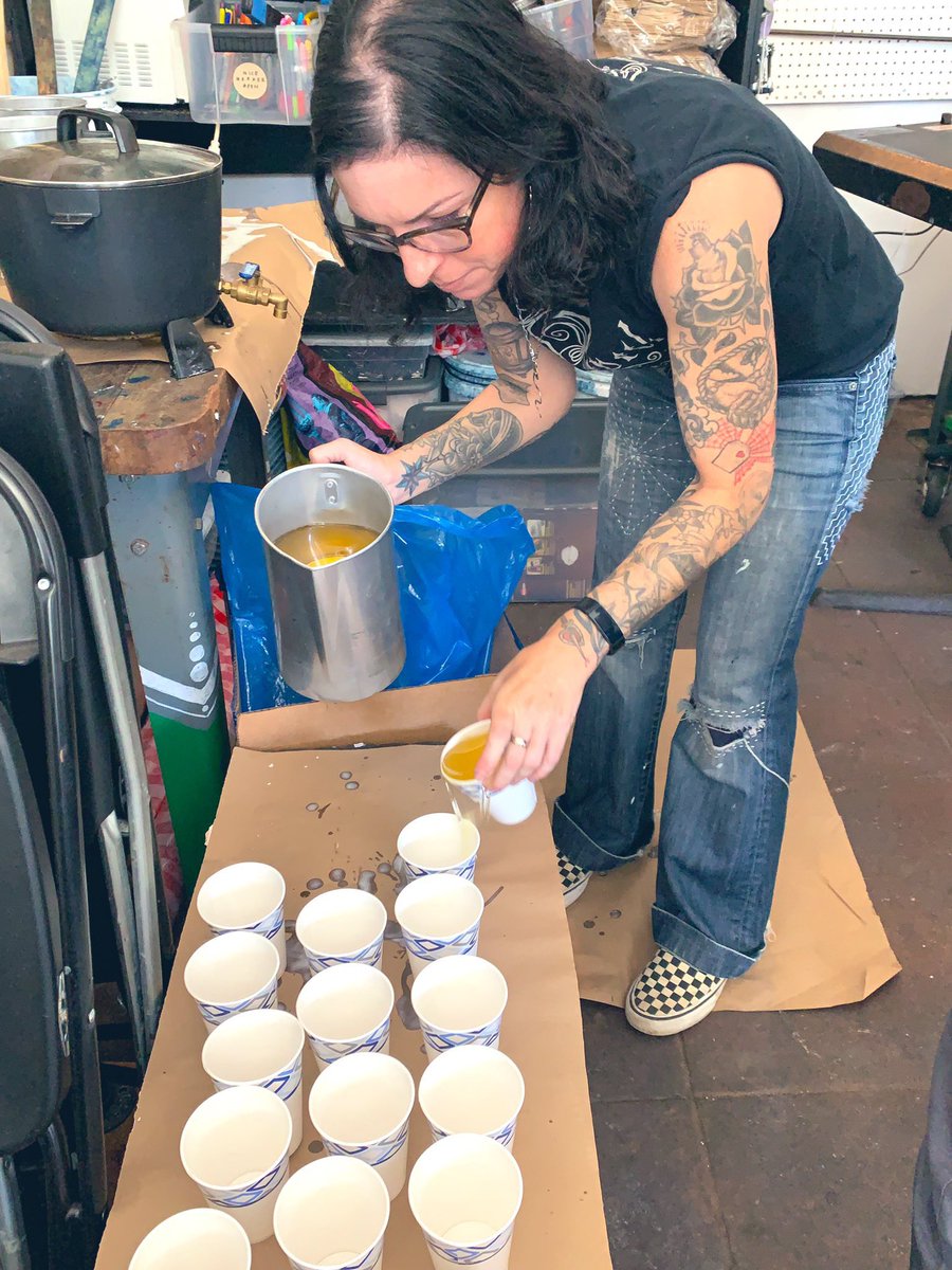 vikmediratta's tweet photo. Candle making. Crying laughter. High fives. Smiles. Oh, that’s Trailhead Marketing team bonding! @workshopsf . #teambonding #teamtrailhead #candelmaking https://t.co/TJsd3FvRZ5