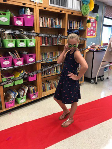 northside_of's tweet photo. Northside presents Mrs. Wright's 5th grade Hollywood Book Stars! Having a celebration for the opening of the classroom library is how the first week of school should go. #northsidebookstars #vision2020 #5thgradecanseeit #OneTeamOneMissionOneRockHill https://t.co/XAHAf1qX92