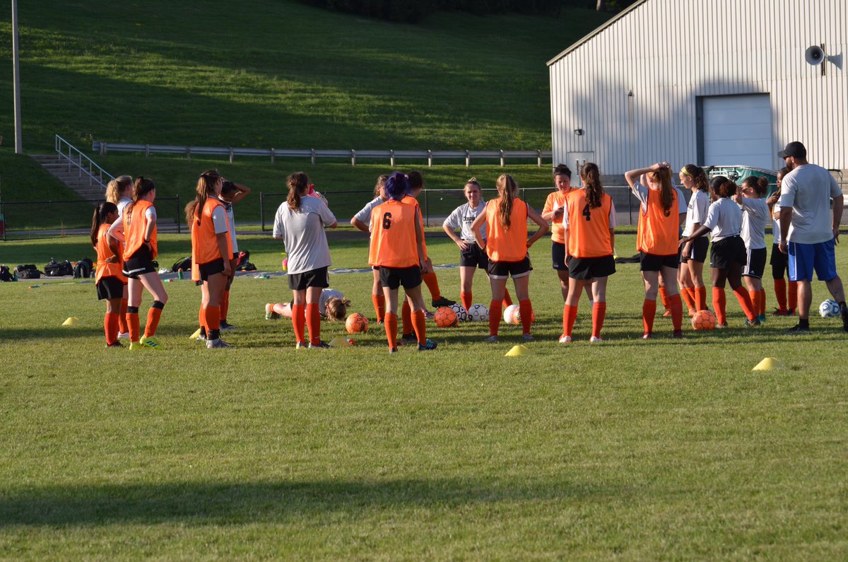 CobyAthletics's tweet photo. Day 3 of preseason in the books ✅ Women’s soccer looks better and better each day, can’t wait for the start of the season! #CobyWSoc #CobyAthletics #FightingTigers #FightasOne @Cobywsoc https://t.co/gSCmgv7X5B