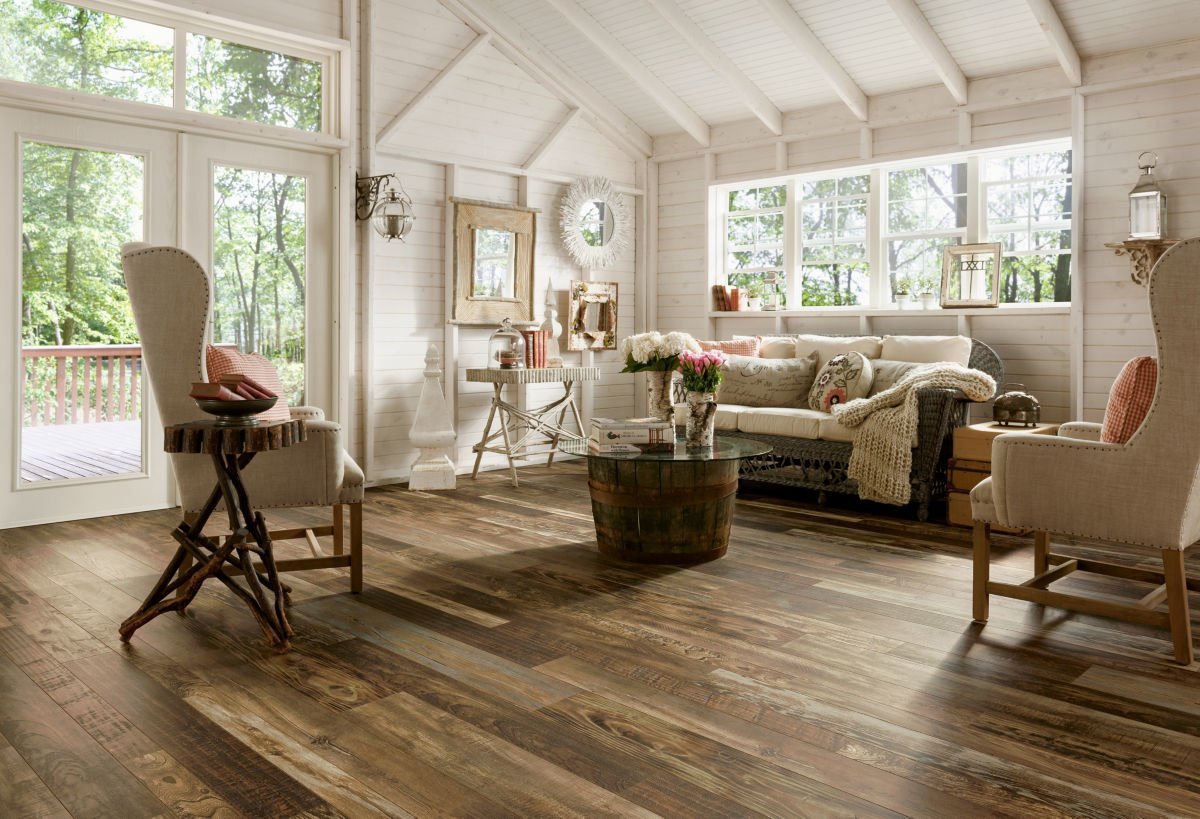 JRFloorsWindows's tweet photo. At JR Floors and Windows, we want to help you with your new floors or home remodel. 🏠 Save up to $500 off on select flooring styles and window treatments! Complete this form to receive your coupon, > https://t.co/XYe5lKPu5W https://t.co/cBXsSKfWvk