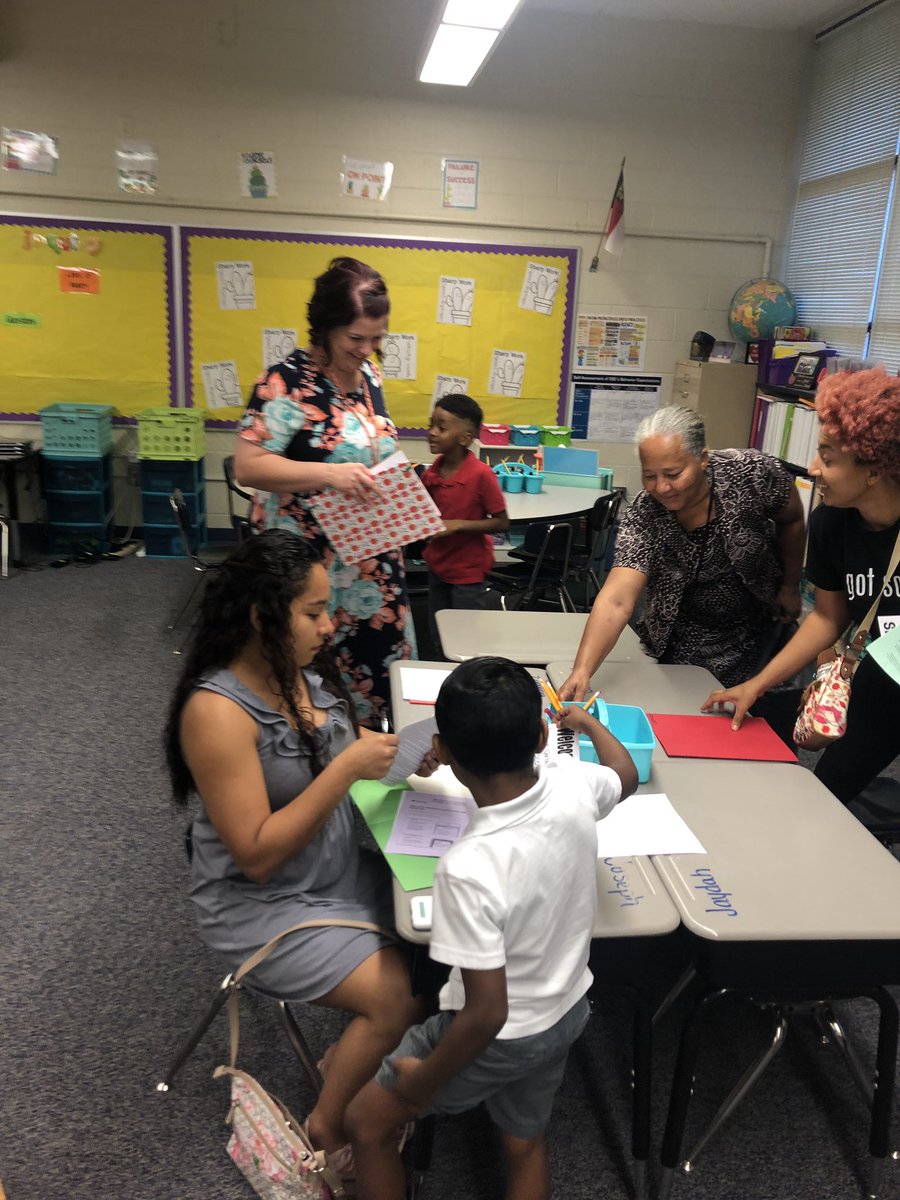 CarsonCat1's tweet photo. I love the buzz of a new school year! Excited teachers, new supplies, fresh starts, kids flooding the halls hugging past teachers and beaming with pride and anticipation as they meet their new teacher!! Bring on the 2019-2020 school year!! We are ready!📚✂️✏️ https://t.co/xyYfNuztml