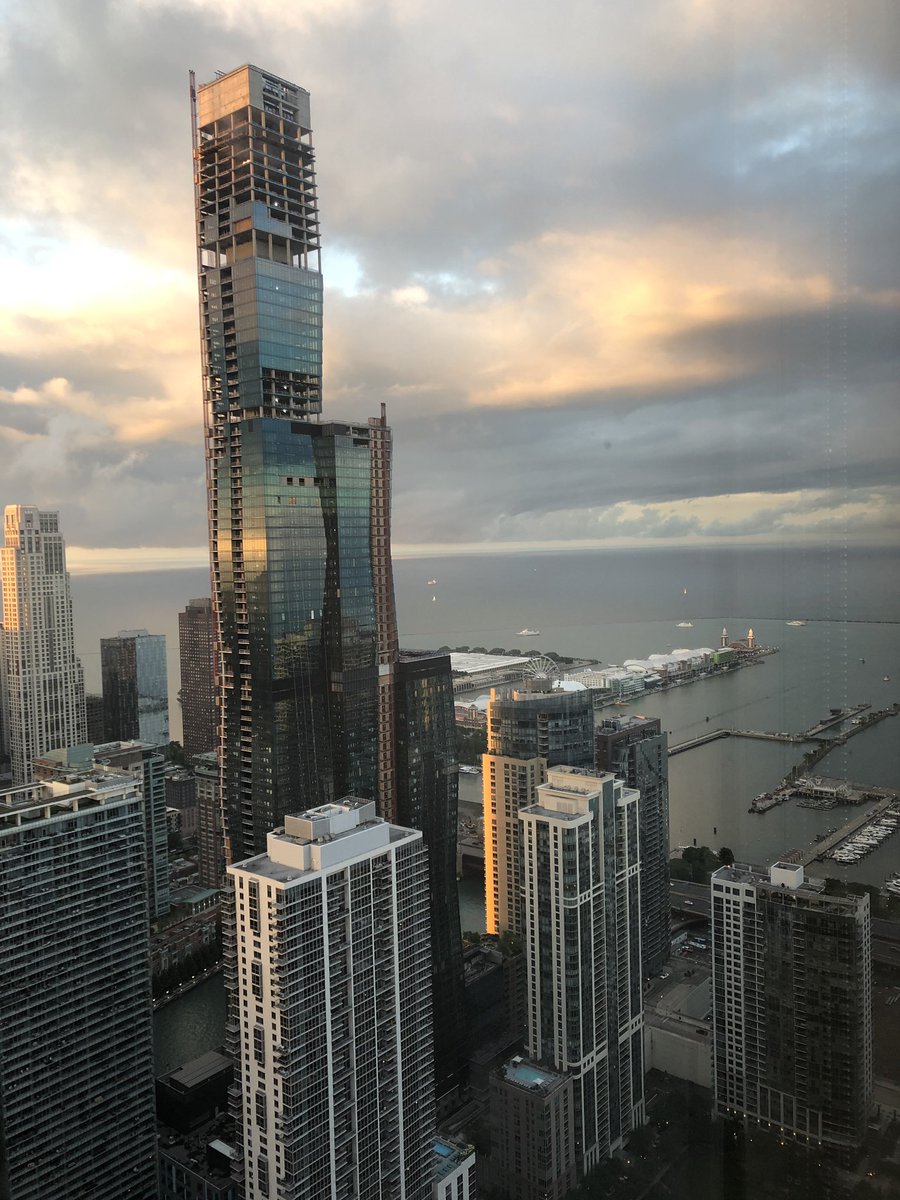 Beautiful view for our @Chicago_ACC board meeting tonight. Thanks to <a href="/bakermckenzie/">Baker McKenzie</a> for hosting our board tonight and for a great intro discussion!