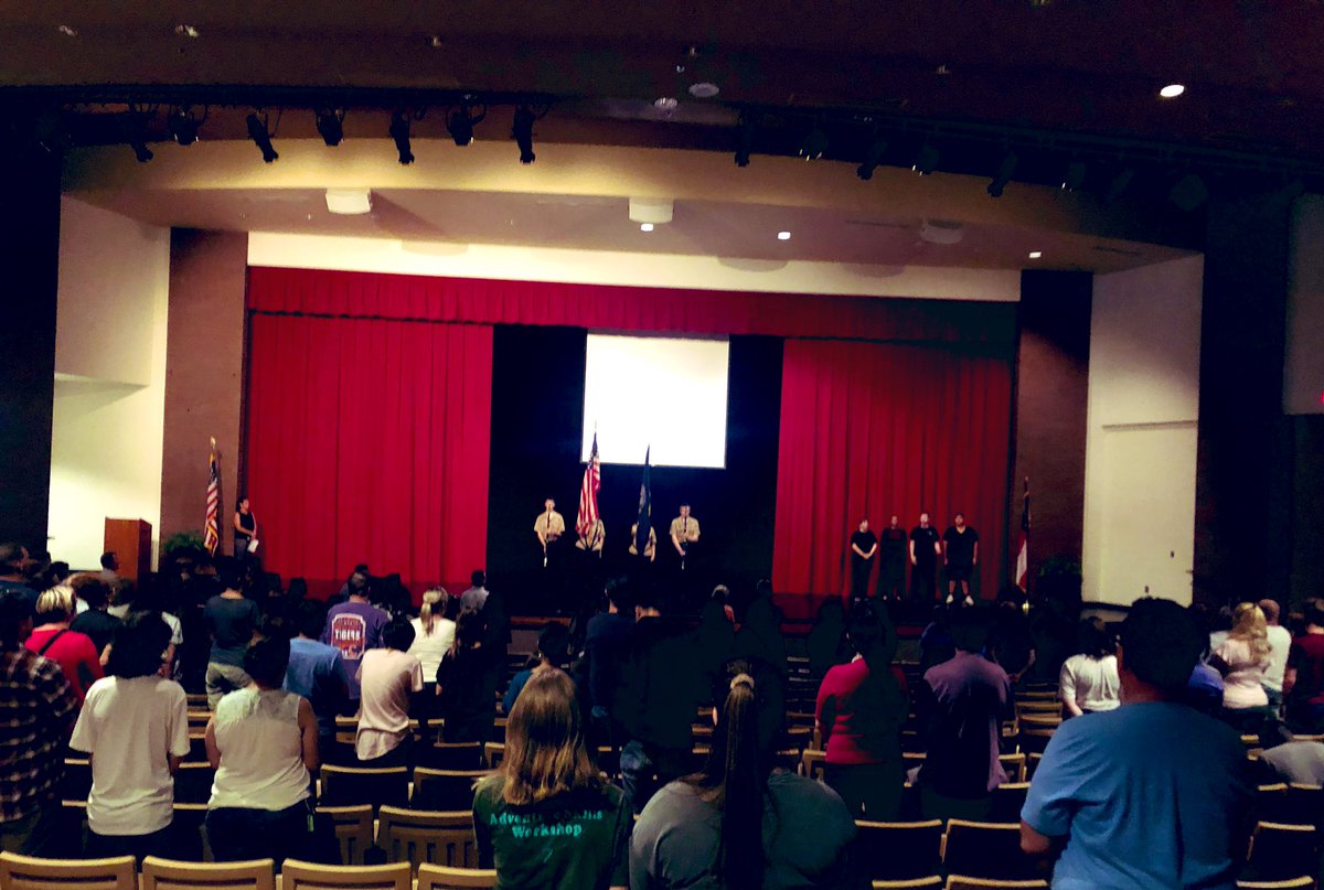 KellHighSchool's tweet photo. Thanks to all the parents who came out tonight! https://t.co/2qozKrZD4j