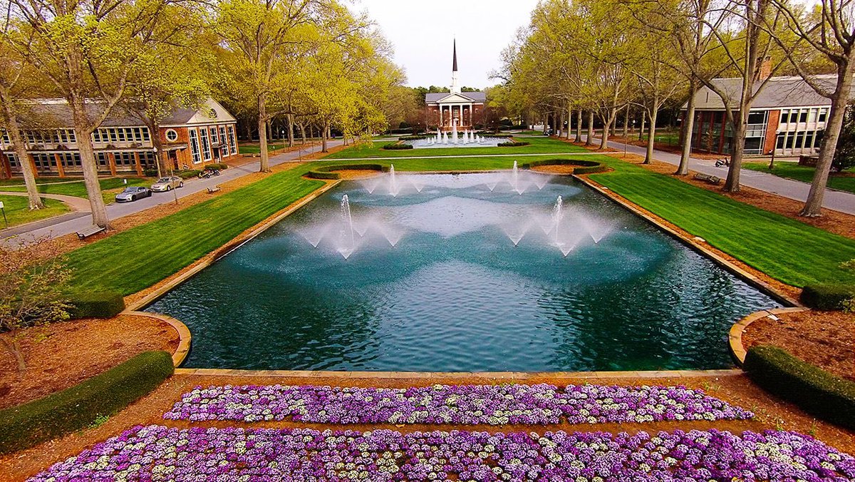 AustinWainer's tweet photo. Truly Honored and Blessed to say that i have committed to play Division 1 baseball at Furman University! So many people have helped me through this process and i really owe it to you all who it helped ... special thanks to my family who have been my everything throughout life! 💜 https://t.co/21Kkj3Pajz