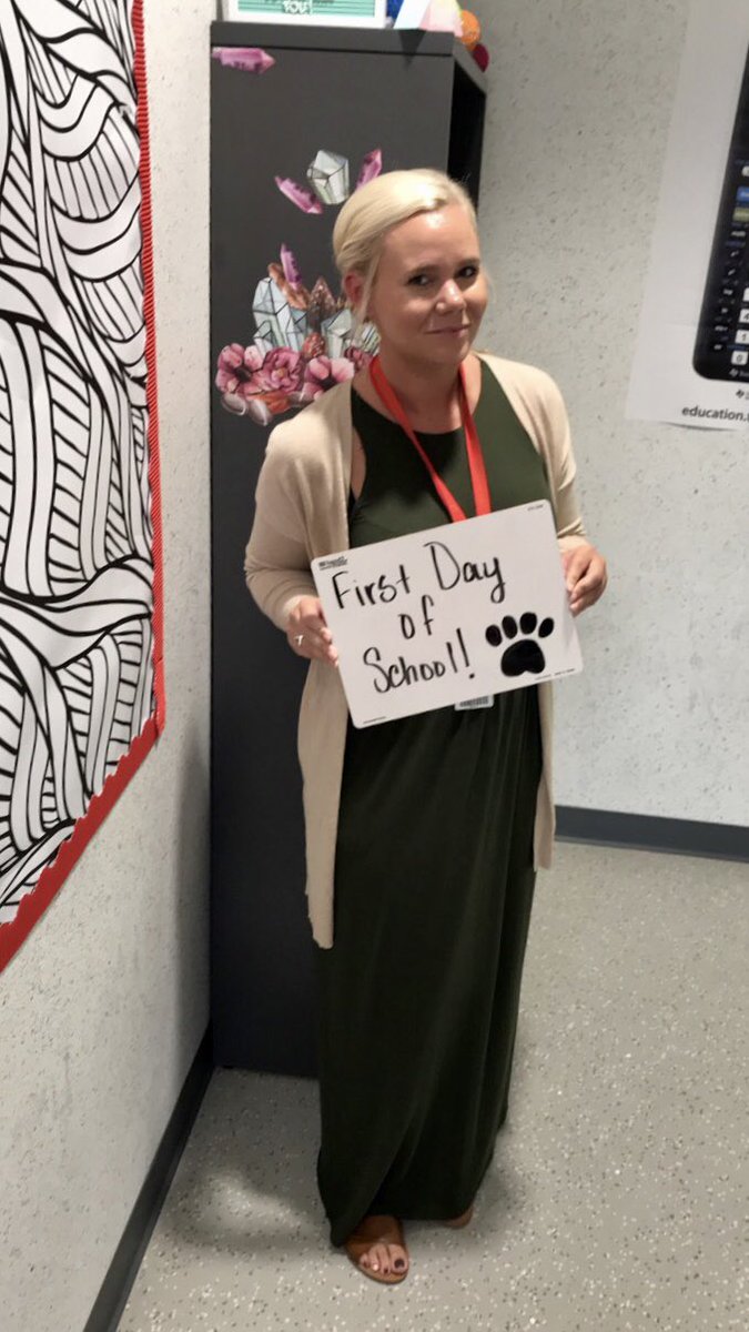 sam_patrickk's tweet photo. New year, new school, and new district!!! I’m overjoyed by the amount of people who thought of me this morning and reached out! I had an AMAZING first day at my new school! 🐾 👩🏼🏫 ✏️ #MeadJaguars #WeAreAldine #MeadMath https://t.co/fSU223WniL