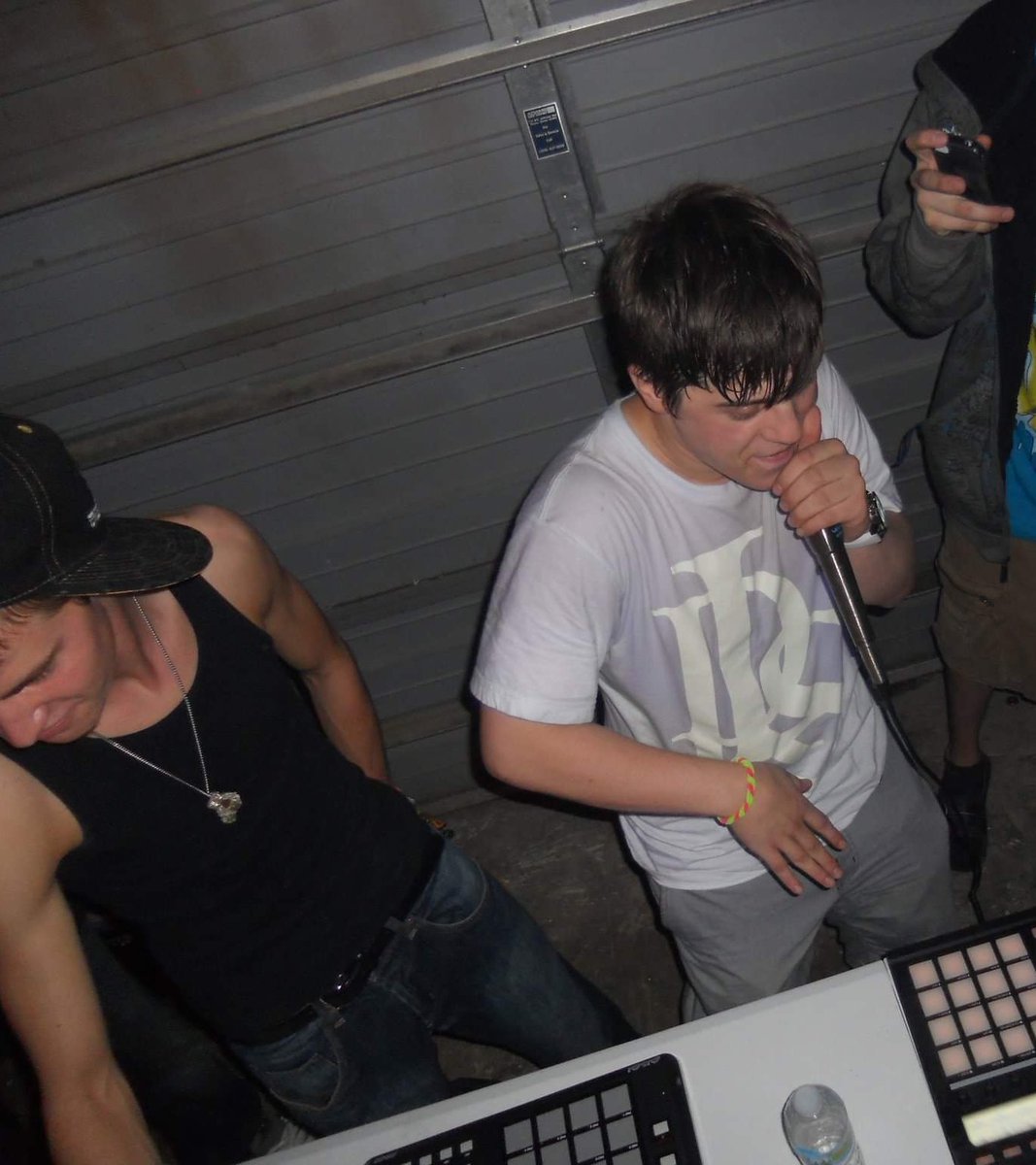 OhTyPo's tweet photo. Rare photos from 8 years ago when I used to DJ EDM &amp; hip hop at house parties eventually leading to opening acts at venues for some fairly big names. #UsedToBeCool https://t.co/cn37h5vj10