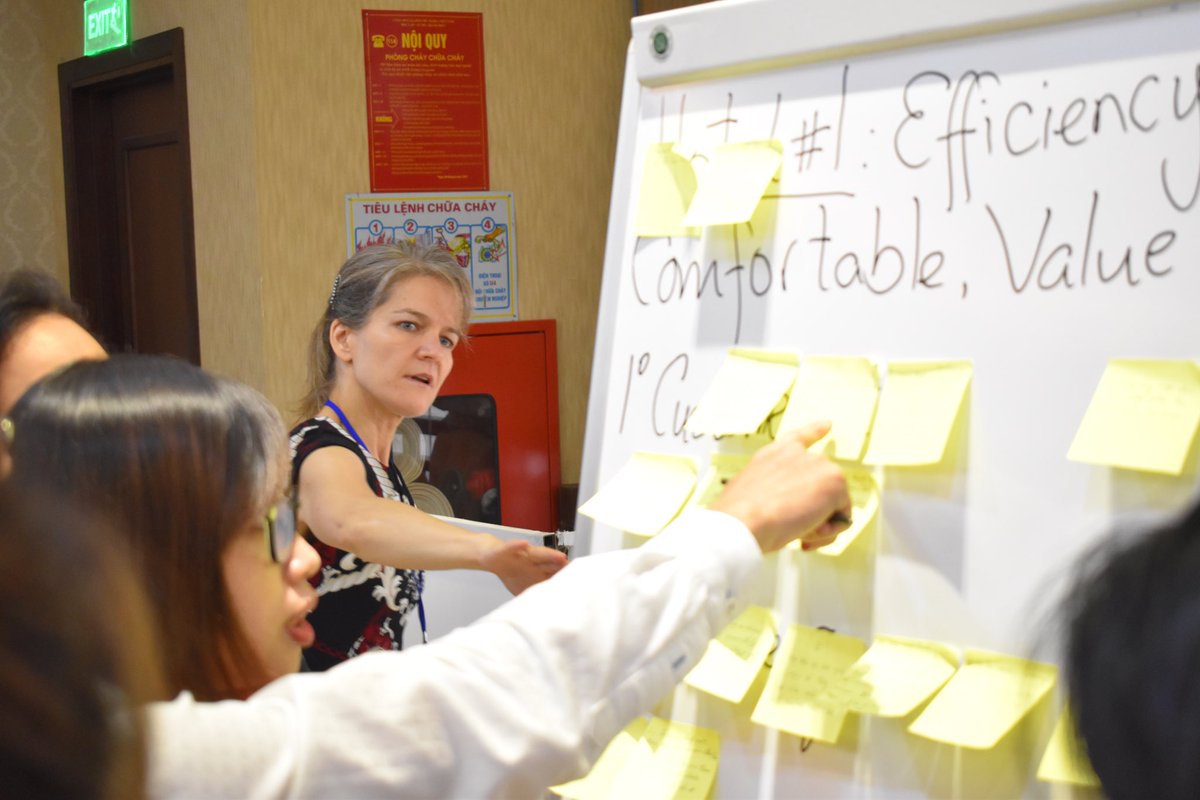 catherineguil16's tweet photo. Excited to deliver a workshop in HCMC Vietnam for young and women managers in the Tourism sector! Thanks to @WorldUniService in Vietnam for organizing it! #vol4dev https://t.co/MlyNFLmpxv
