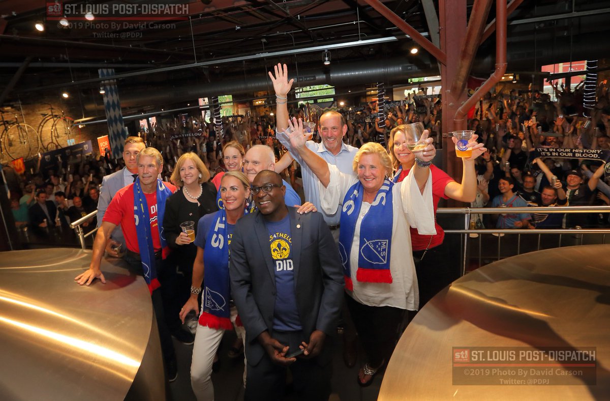 PDPJ's tweet photo. 'The moment has arrived:' St. Louis will get 28th MLS team New owners have a beer with fans in the Grove, fans chant, cheer and party https://t.co/b2hHn5xge4 via @stltoday https://t.co/WLXrs6Egmi