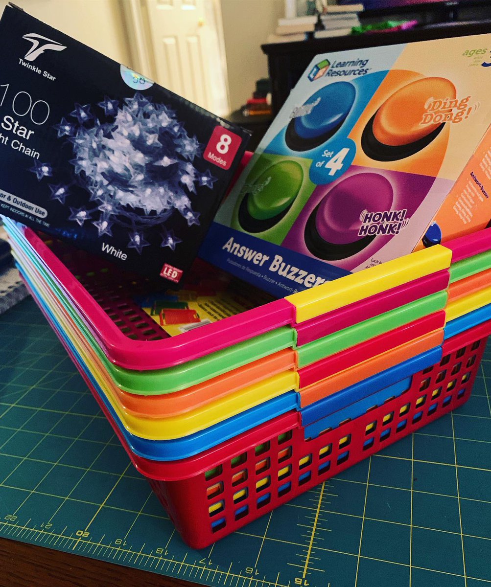 msludwigsclass's tweet photo. YES!  Thank you so much to @VLKArchitects and North Texas Contracting for helping me #clearmylist ! Baskets for organization, buzzers for hype, and lights for magic!  #KISDclearthelists https://t.co/l2woH9Luc3