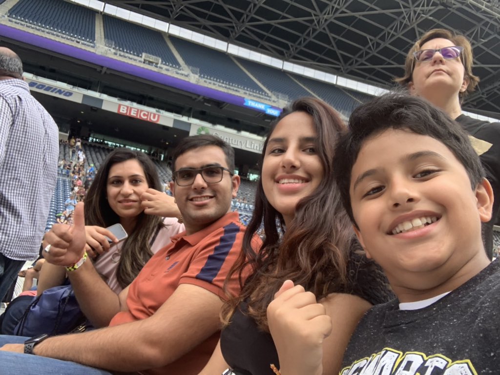 Wooohhooooo #katyperry #bepeculiar