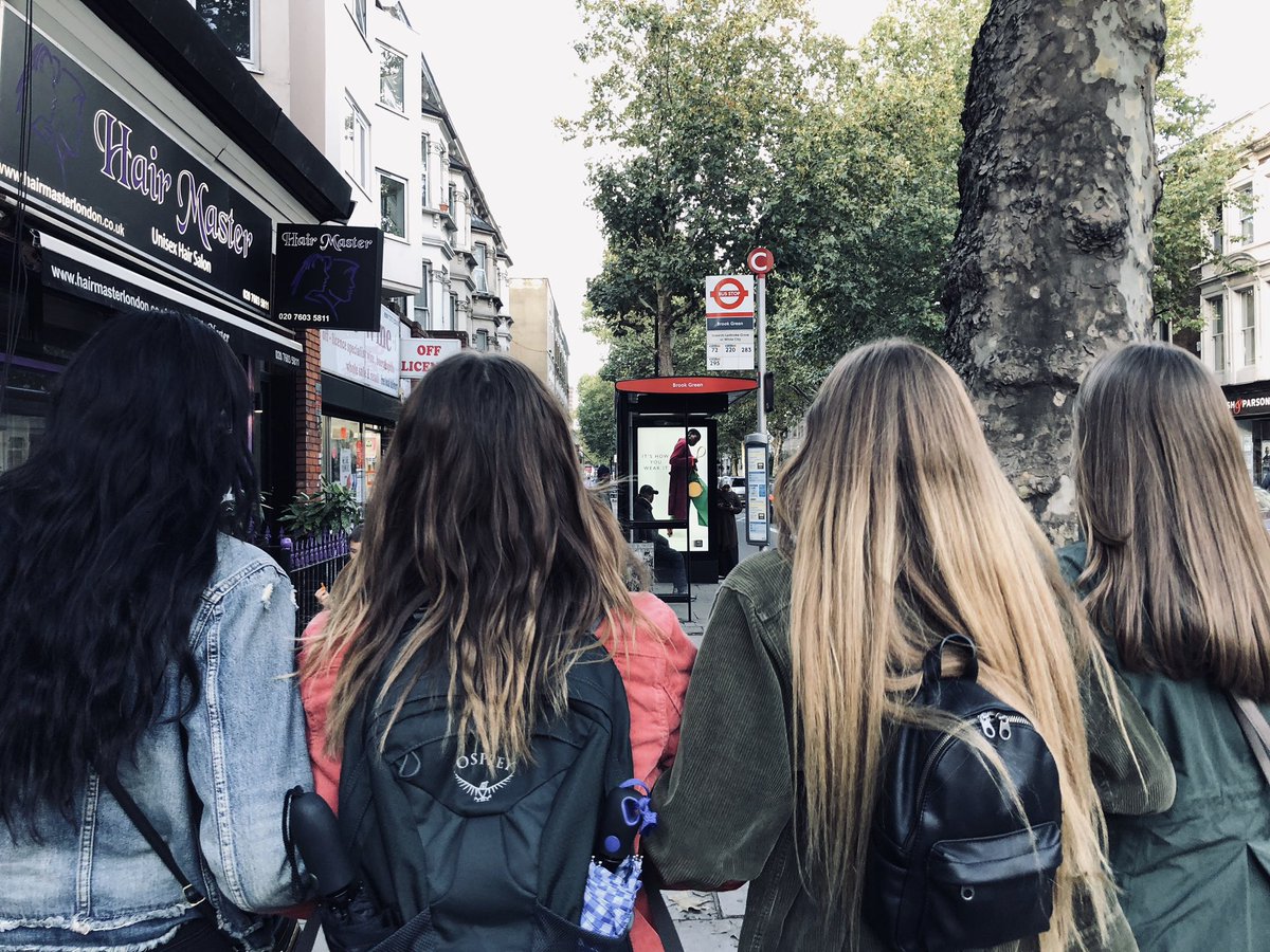 misskendra_dean's tweet photo. Feeling very nostalgic lately. I miss you London ✨ https://t.co/AvFqofBQXu