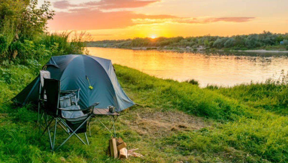 HealthLivingYog's tweet photo. Essential Packing List For A Successful Camping Trip https://t.co/W9696vUXOe https://t.co/LHWRmW6i5w