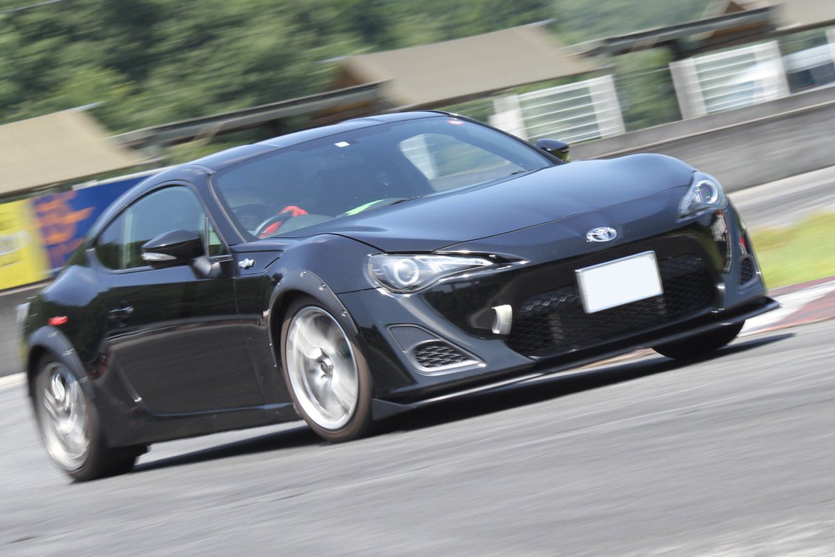 おわらサーキット على تويتر 19年おわらデビューマシン 106 8月18日 どうもシロー隊長です 86でおわらデビューヽ 静岡から来てくれました オーバーフェンダー付の本気仕様 彡なんと女性オーナーで初走行ながら見事な走りを披露してくれました W