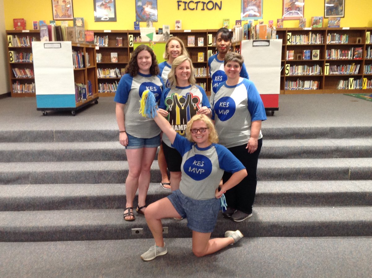 SLESPrincipal's tweet photo. These K, 1, and 2 teams are ready to go to work! #KESMVPS https://t.co/fr0umYdDFP