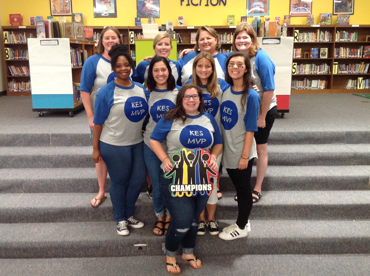SLESPrincipal's tweet photo. These K, 1, and 2 teams are ready to go to work! #KESMVPS https://t.co/fr0umYdDFP