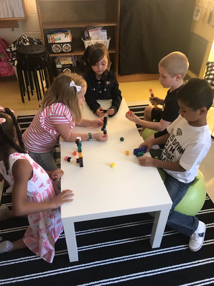 HalfacreHope's tweet photo. Building community and relationships with teamwork activities. #lex1day1 #lex1allmeansALL #gilbertprimary @gilbert_primary https://t.co/mar4dJLSEF