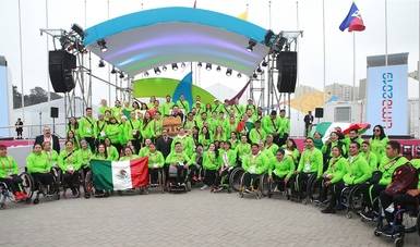 #comunicadoCONADE Ondea la bandera de México 🇲🇽 en la Villa Parapanamericana de Lima 2019.En emotiva ceremonia, Perú 🇵🇪 le dio la bienvenida a la delegación nacional. 📌http://bit.ly/2ze7ZBu