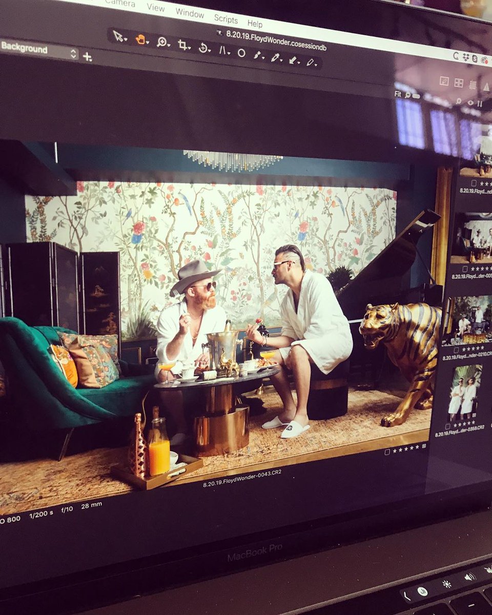 floyd_wonder's tweet photo. photo shoots are hard work you guys.... https://t.co/STeCvfwVIn