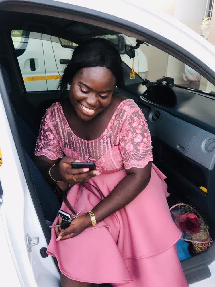 DigtekGh's tweet photo. This smile is why we @DigtekGh work hard! 🙏🏼👍🏽 #apple #happycustomer #WednesdayMotivation #digtek #happy #iPhone #davido #istandwithpogba #timgodfreygiveaway #SpiderMan https://t.co/5VBHU6mu3z