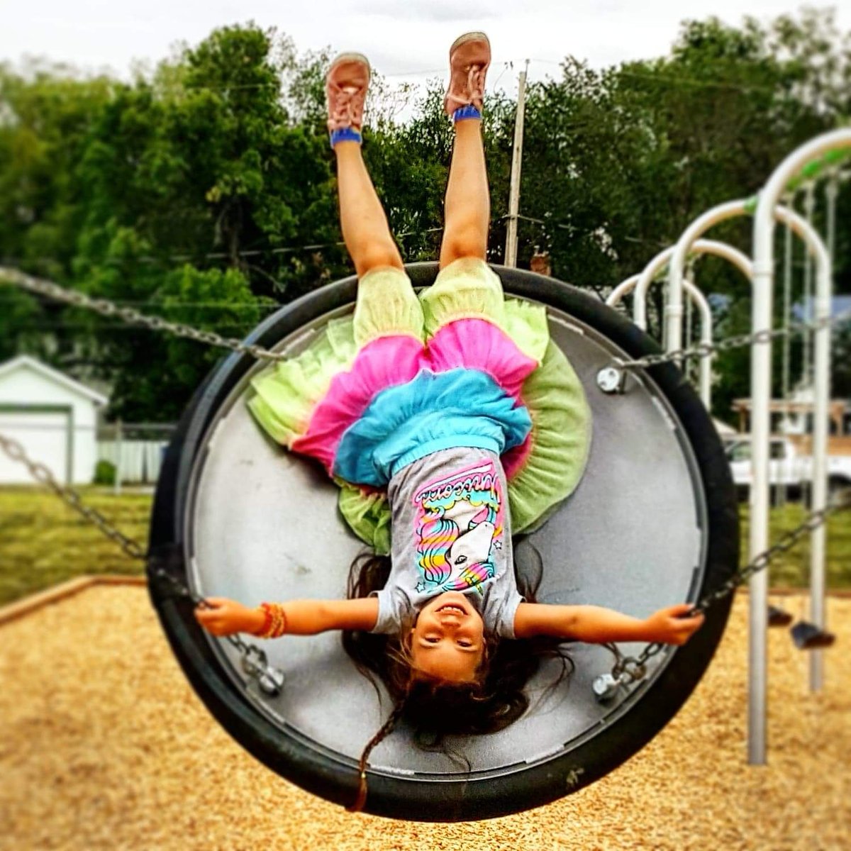 CrescentsHomeTR's tweet photo. Get in on the fun! The new swings we have fundraised for are FABULOUS! The Home Tour is just as exciting. 
🔸️Tickets online https://t.co/EElEOqwLb6
🔸️Stop by @TakeawayYQR &amp; @MagpiesPicnic *cash only please

#CrescentsHomeTR #yqr #sask #hometour #yqrevent https://t.co/NWuUZjijTF