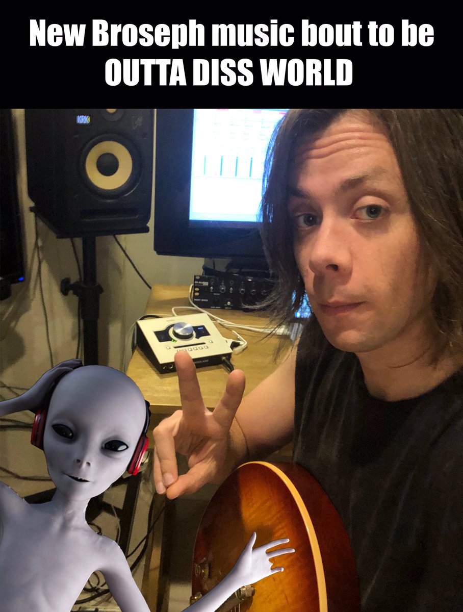 Broseph_Music's tweet photo. 1 month til the raid, 10 days til new music. 👽#Area51 #SingleTonight #AlienSounds https://t.co/jHqwuJ5IJP