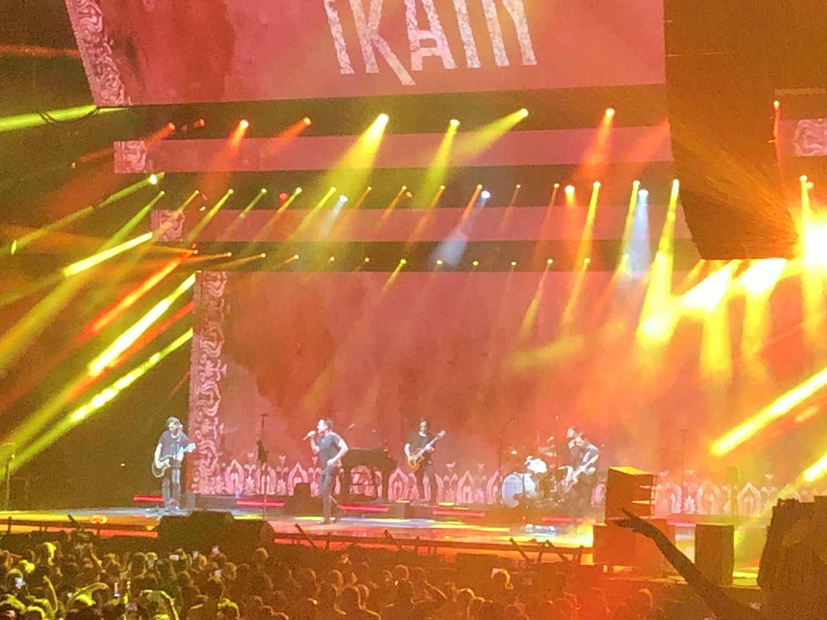 EscoxCox's tweet photo. @train @googoodolls @allen_stone Thanks for the fun evening in West Palm Beach! https://t.co/FuBa1BmE3Q