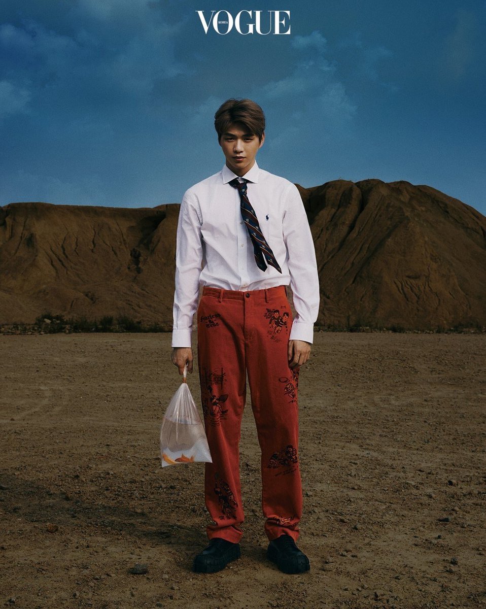 kang daniel pics tweet media