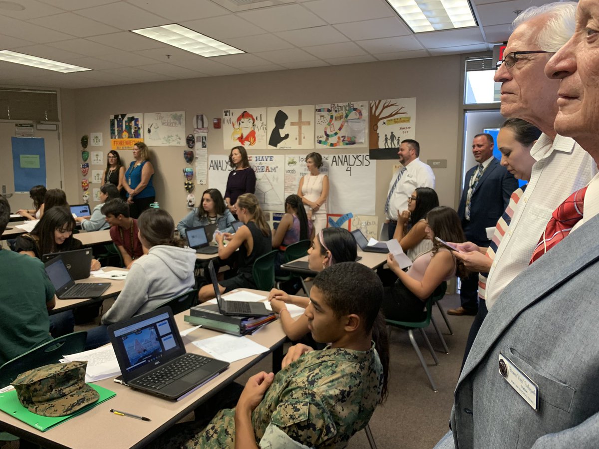 HemetSuper's tweet photo. Walking classrooms at @Tahquitz_Titans with our Governing Board and Cabinet Members. It’s a new school year, full of hope and possibilities! #HUSDpremier https://t.co/jfJ3gi7r02