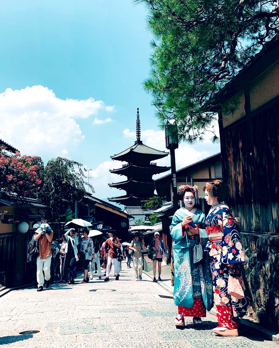 29Aitor's tweet photo. Kyoto really conquered me https://t.co/tT1O52MAcK