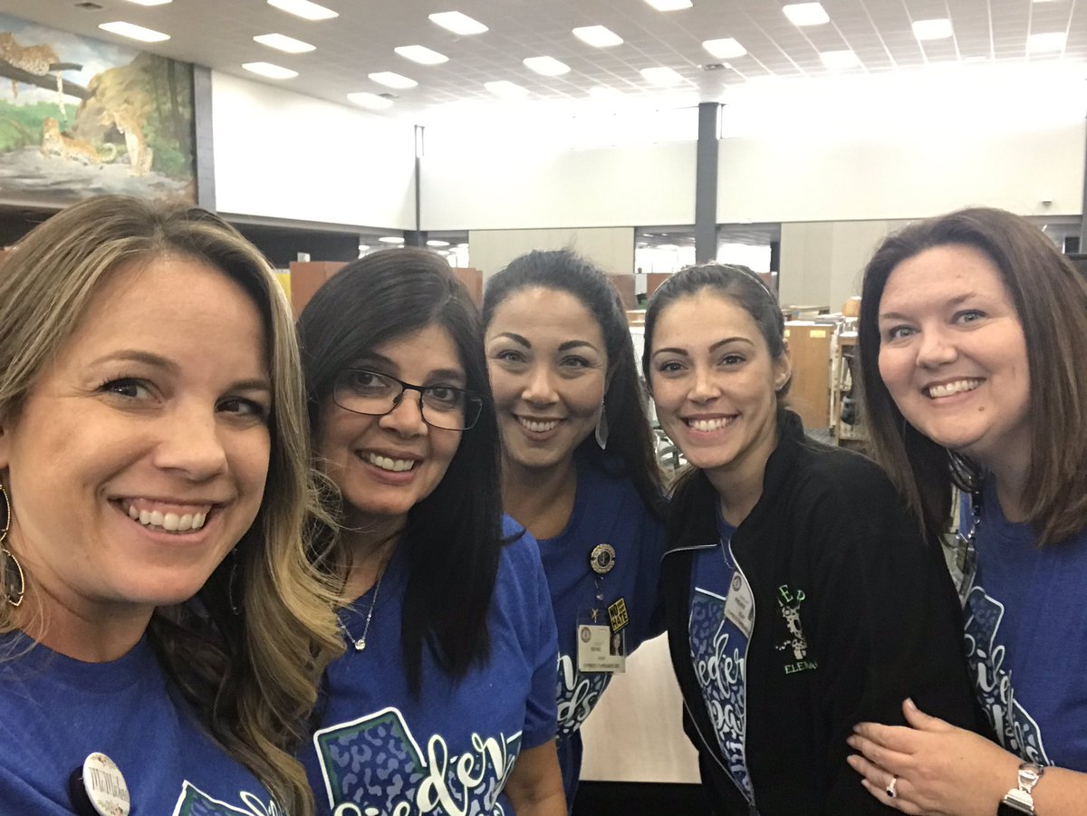 CFISDLieder's tweet photo. Thank you @PyperNancee &amp; @CFISDStuSrvcs for our restorative circle training today. #liederleopardsarebettertogether #leopardsexplore #CFISDspirit #letthemtalk #makeadifference https://t.co/qTVgM3gHf1