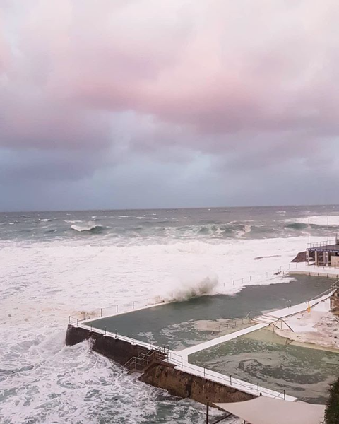BondiLife's tweet photo. Even in Winter Bondi is beautiful. 📸 @valsartplace https://t.co/MtIMcV6kBz
