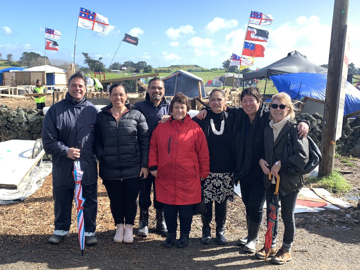 PaciFicEduCator's tweet photo. Went out to #ihumātao today as a small group of #NZPPA #PasifikaPrincipals to show our support for one of our members who is heavily involved in this kaupapa ... no sides just building our knowledge and understanding ... https://t.co/R4DrNcjd5c