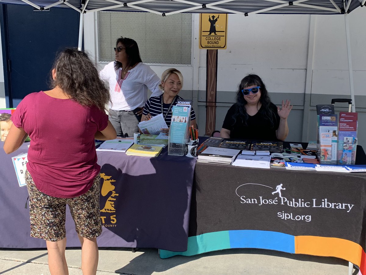 karmstrongPBL's tweet photo. Back to School BBQ was a great success! So thankful to our families, community partners and faculty for keeping this @KSmithSchool tradition alive! @EvergreenESD @emyflores5 https://t.co/CScBd2R4xI