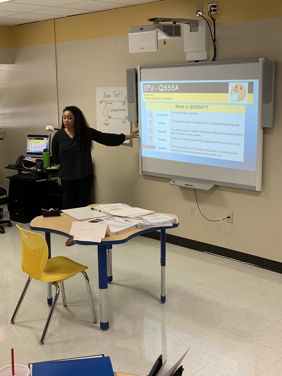 Welch_WolfPack's tweet photo. Last Tues Recap: @Welch_WolfPack
IB Coordinator Byrd training the teachers on how to execute effective instruction by way of planning smarter utilizing the LP template.
#EffectiveInstruction #LessonCycle
#EngagingLessons #HITS #QSSSA
@HISDMultiPrgms https://t.co/jnoWCzdQrn