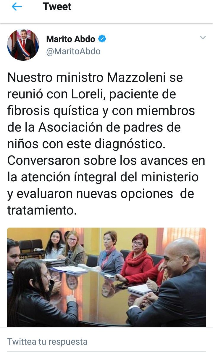 patty_balmaceda's tweet photo. Recuerdan el caso de Loreli, la nena con Fibrosis Quística.
Lo que publicó el presidente @MaritoAbdo para calmar la presión mediática vs la respuesta que acaban de recibir los padres.
RT por favor https://t.co/trNVGczcAX