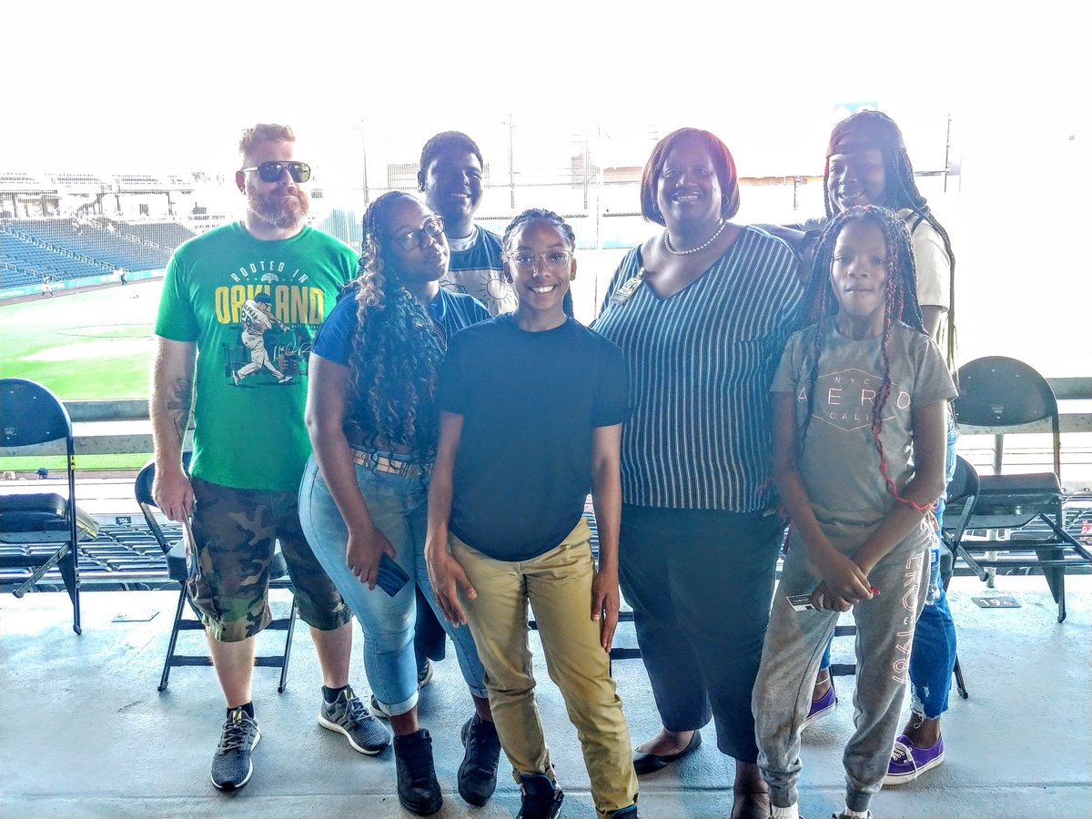 T.U.L.I.P.S (@mytulipsnv) on Twitter photo What do get when your students participate with an amazing program like City of Las Vegas Batteries Included Youth Councils? A big 😃 and new adventures. <a href="/strongfuturelv/">Strong Future LV</a>
<a href="/pac439/">Michael Sharapan</a>
<a href="/ClarkCountySch/">CCSD</a>
@luvbnaboone What do get when your students participate with an amazing program like City of Las Vegas Batteries Included Youth Councils? A big 😃 and new adventures. <a href="/strongfuturelv/">Strong Future LV</a>
<a href="/pac439/">Michael Sharapan</a>
<a href="/ClarkCountySch/">CCSD</a>
@luvbnaboone