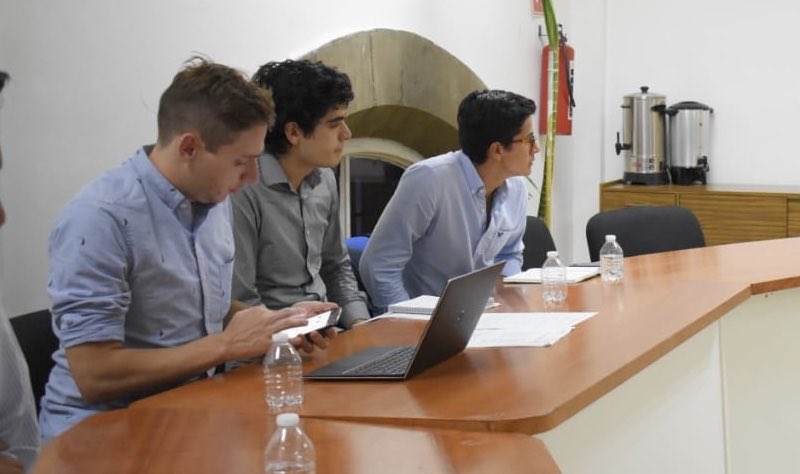 rosaicela_'s tweet photo. En reunión de trabajo con @LaAgenciaCDMX para avanzar en proyectos de #Innovación para la capital #CiudadDeDerechos @Claudiashein https://t.co/gifWTAZIiG