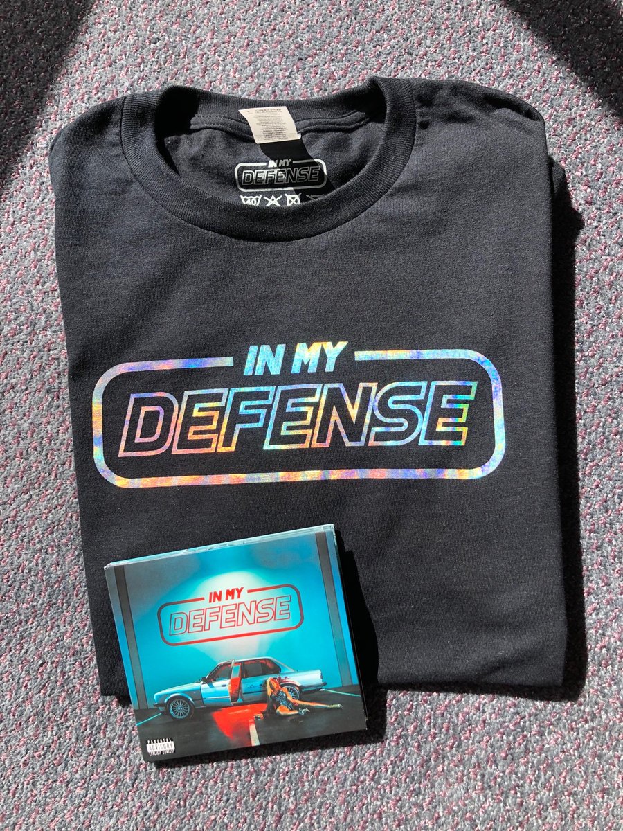williamtesta121's tweet photo. @IGGYAZALEA LOOK WHAT CAME IN THE MAIL!! THIS IS SO COMFY!! Congrats on everything ❤️😍🥰 #InMyDefense #IggyAzalea @IGGYAZALEA @IGGYAZALEA https://t.co/bZc7uSBw86