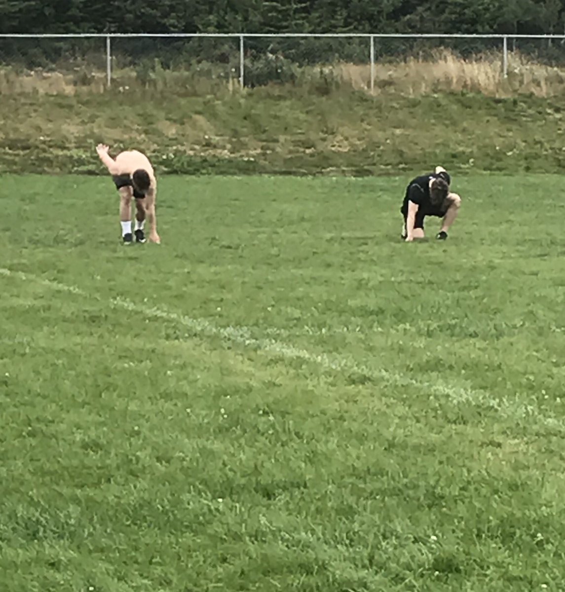 ColinStuckless's tweet photo. Sprint day. #FeedTheCats @pntrack #SprintTimer #TrainFastToBeFast #40yards. https://t.co/oW5ygHuJwv