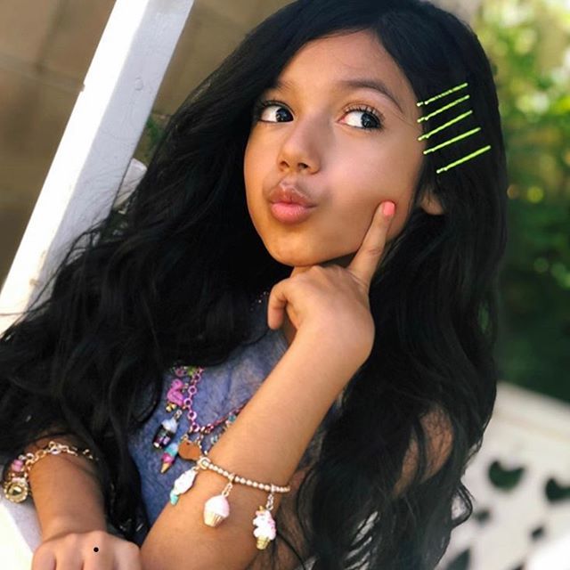 CHARM_IT's tweet photo. That “what charm am I getting next?” look! .
.
.
.
#charmit #charm #charms #charmbracelet #charmbracelets #collectible #collectibles #charmjewelry #kidsjewelry #kidstyle #charmnecklace https://t.co/vHlP8MquQ1 https://t.co/wlSyhr6fKd