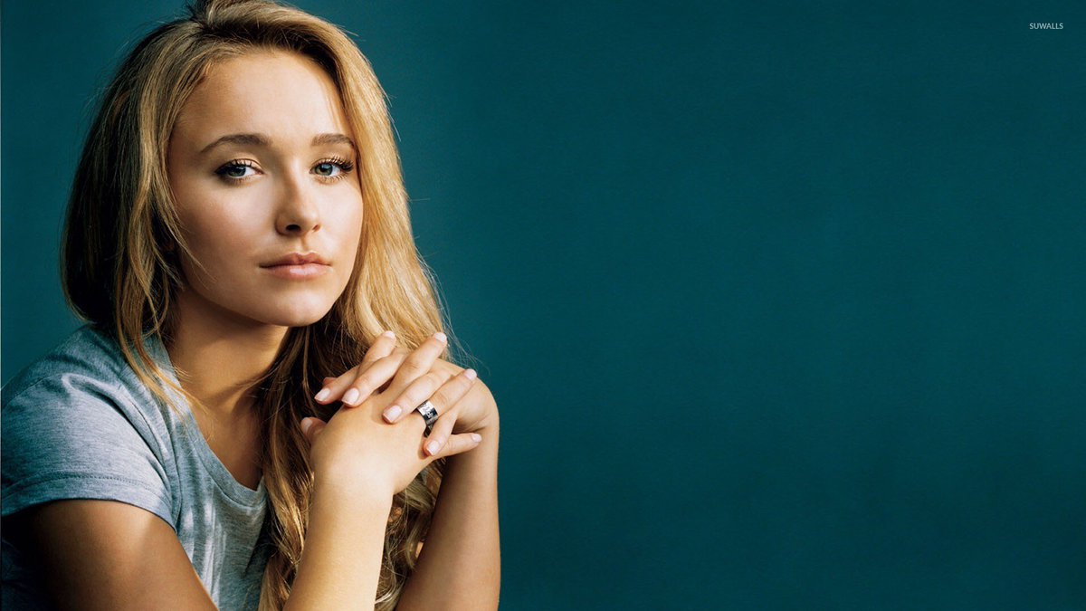 Uzivatel 海外セレブの誕生日 Na Twitteru 8月21日 Happy Birthday Hayden ヘイデン パネッティーア Haydenpanettiere 19年生まれの30歳 代表作 ナッシュビル の ジュリエット バーンズ役 Heroes のクレア ベネット役 タイタンズを