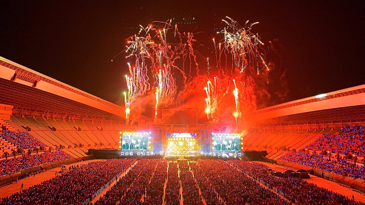 XxxDnc's tweet photo. .

✔ https://t.co/rrvwVBrqwJ…

          🌻- ２０１９ -🌻

#anation2019 #anation #ｴｰﾈｰｼｮﾝ 
#大阪 #osaka #夏フェス 
#avex #avexartistacademy
#avexartistacademy大阪校 #エイベックス
#aaaosaka #エイベックスの学校
#openingperformance
#dance #vocal #model
. https://t.co/l3L6uD6qAH