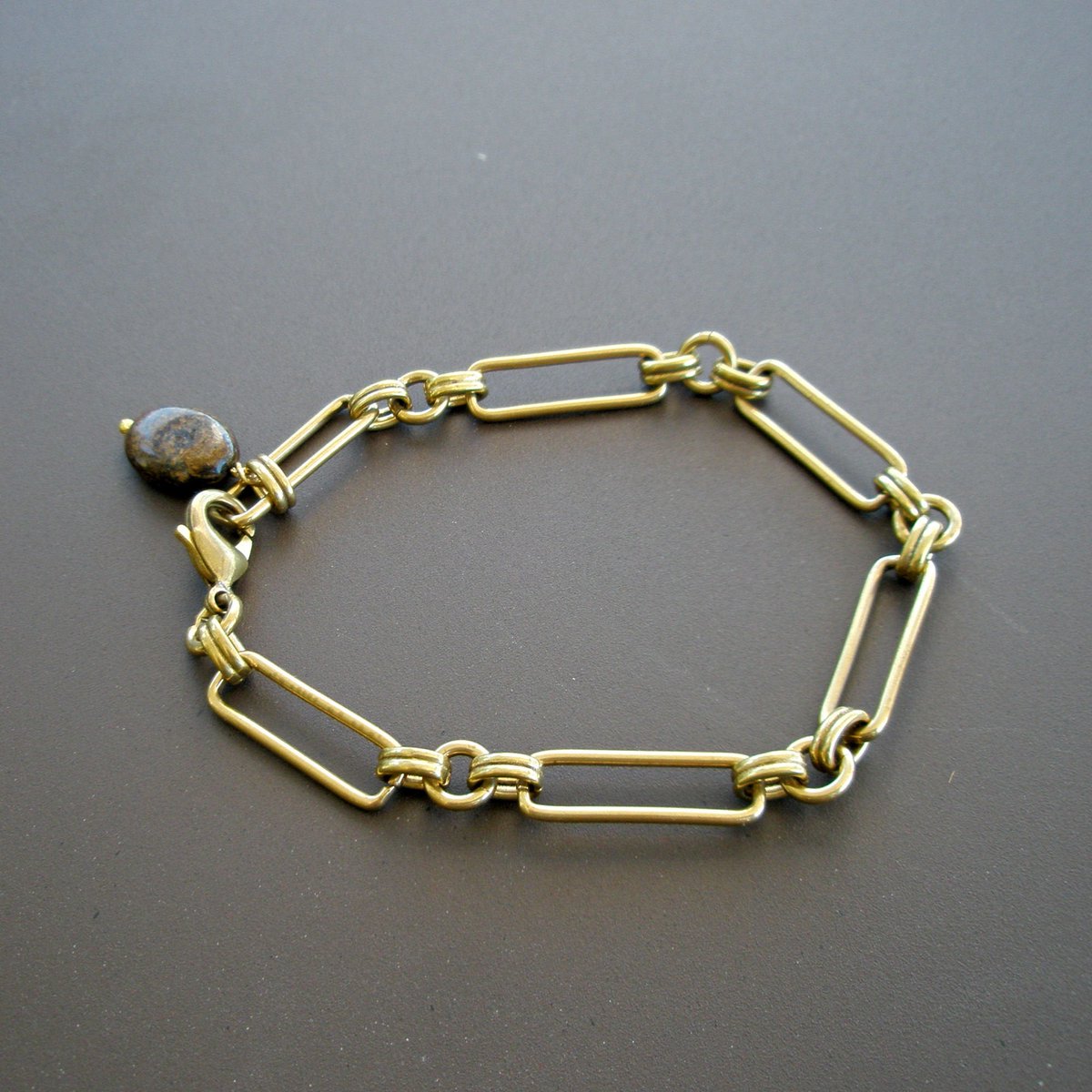 Brass Link Bracelet tuppu.net/1ae3b10d #Etsy #Stoneberri #BrassBracelet