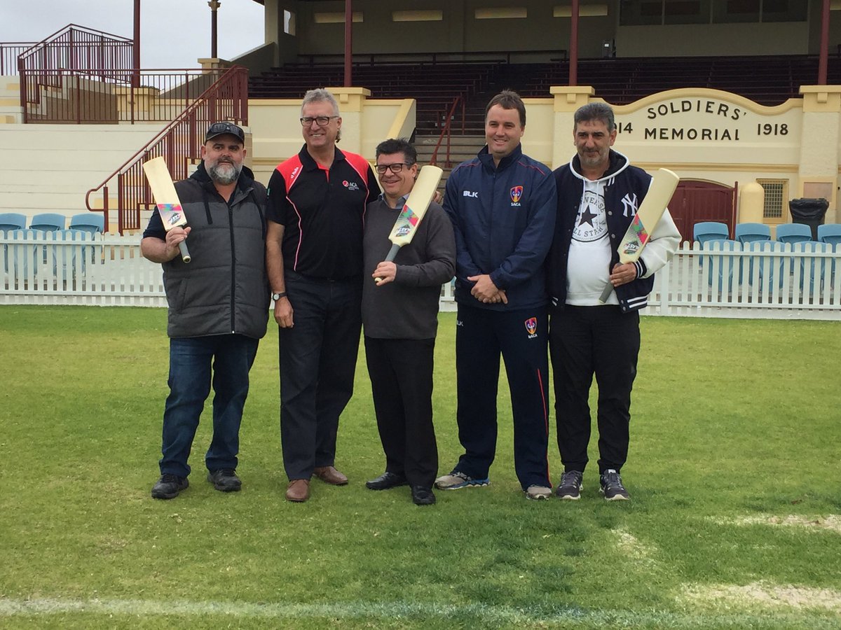 Wayne Phillips is in #PortPirie today promoting the Australian Cricket Association’s master team who will be playing against locals in October.