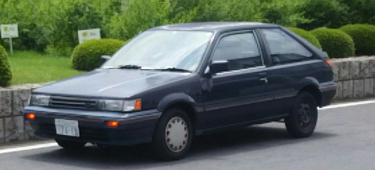 Nissan liberta villa