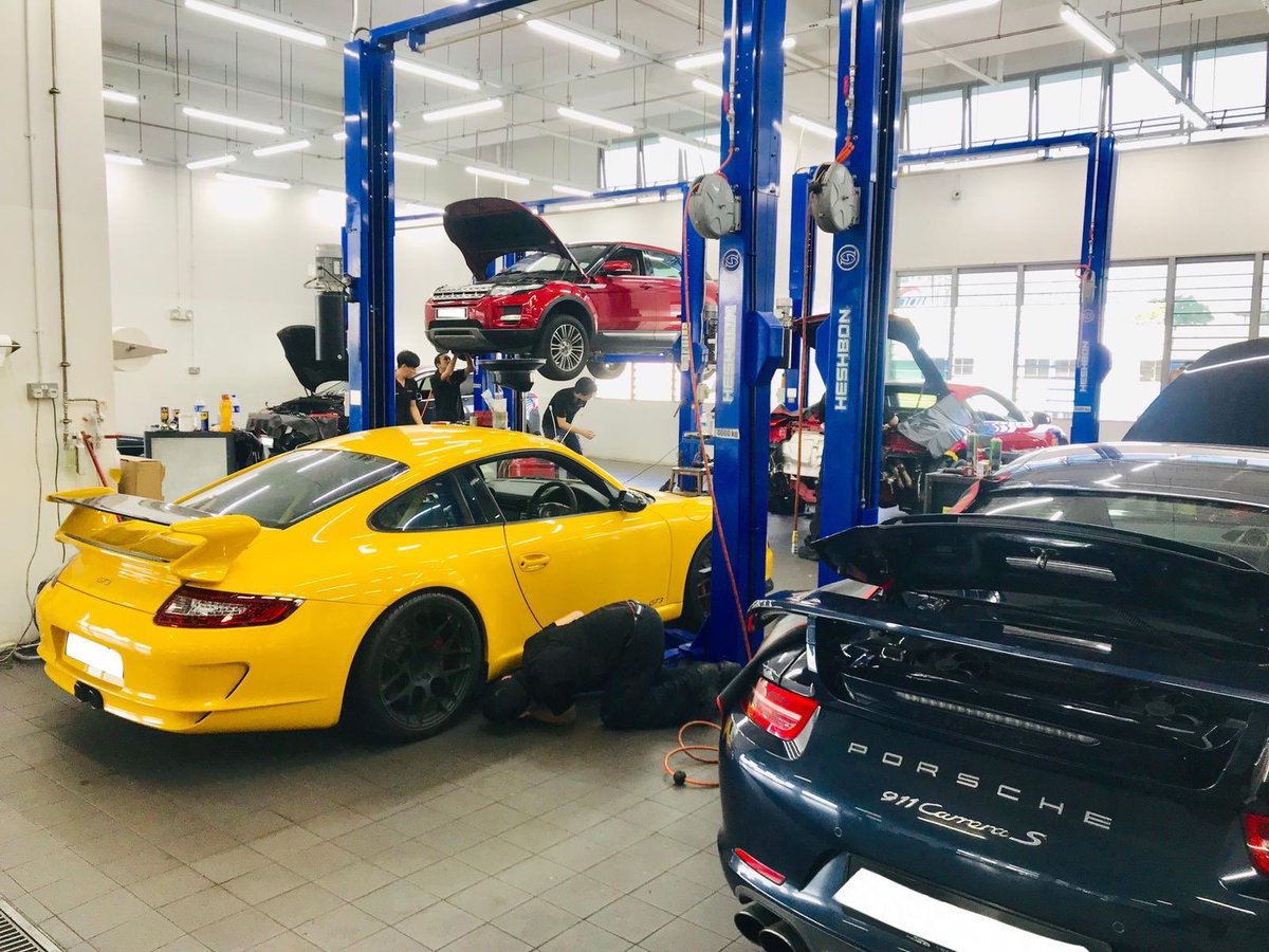 m_edgevantage's tweet photo. When it comes to looking after your #Jaguar #LandRover #Porsche #Volvo, you deserve to be sure that your car is in the safe hands of #MotorEdgevantage
#JaguarWorkshop
#LandRoverWorkshop
#PorscheWorkshop
#VolvoWorkshop
https://t.co/O3QCZP5kxA https://t.co/GAW2NNGV0p