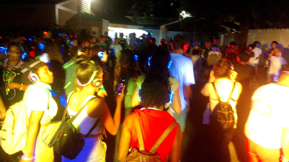 Colonial_DJs's tweet photo. WOW!!! what a night at @watercountryusa.  Thanks for hosting our very first #HushConcert.  Can't wait to do it again.  @DJJeffBristow #SilentDisco https://t.co/ysq3zPYQDl