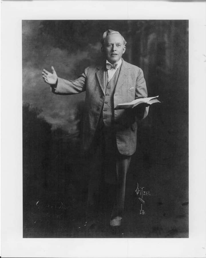 AnointedPreston's tweet photo. Celebrating Great Leaders in the body of Christ
https://t.co/MbvHhE6OhH
E.W Kenyon
#EWKenyon
https://t.co/3HakYaOJDN https://t.co/FevZobKvfw