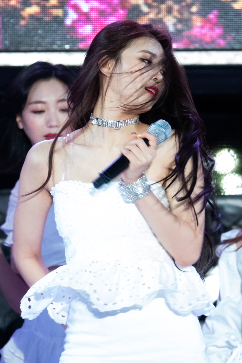 ppica2000's tweet photo. 190817 포항 #kimaWeek #Lovelyz #러블리즈 #이미주 #이승아 https://t.co/3DtEb6dPhM